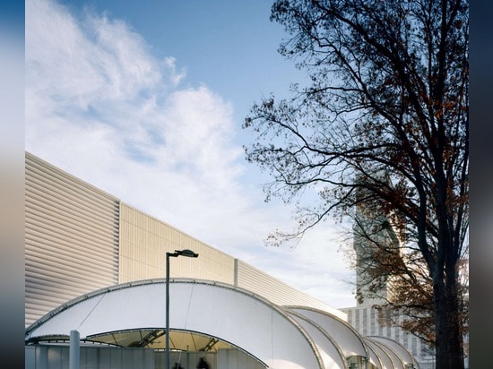 United Nations Porte Cochere