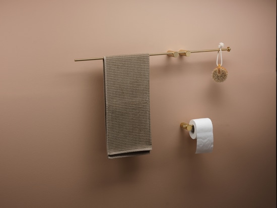 Eclecticism, dynamism and total freedom of composition: Ritmonio presents ELEMENTA, the new series of accessories that allows you to create unique and highly customized bathroom environments.