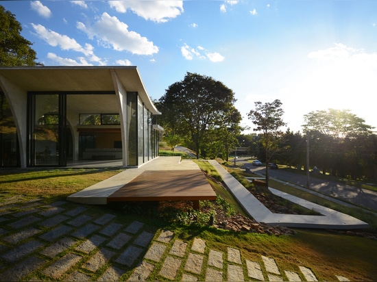 Joy House / Studio Rodrigo Ferreira