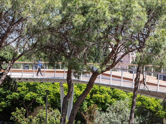 The Technion Entrance Gate bridge has social areas where students can meet