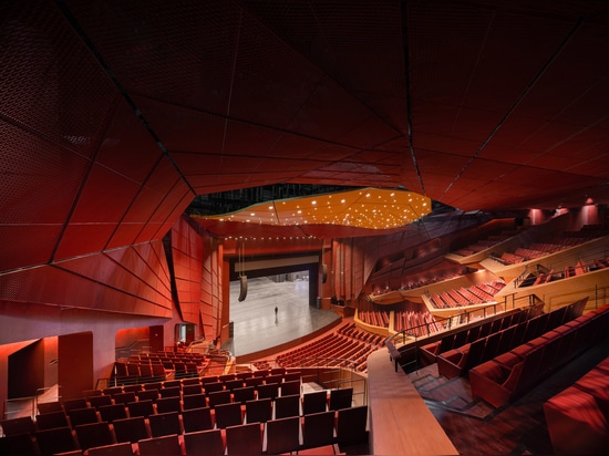 The theatre has a capacity of 1,600 people