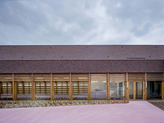 Social and cultural center of Gonzague dressed in clay tiles