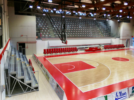 PREFABRICATED GRANDSTANDS AT THE SPORTS HALL OF CENTO