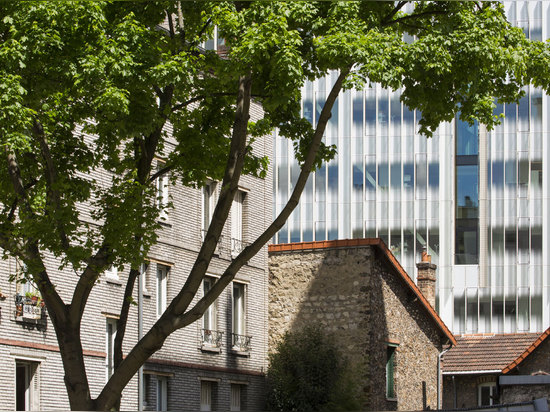 Jacques Ferrier Architectures, Hachette Livre Headquarters, Vanves, Paris, France