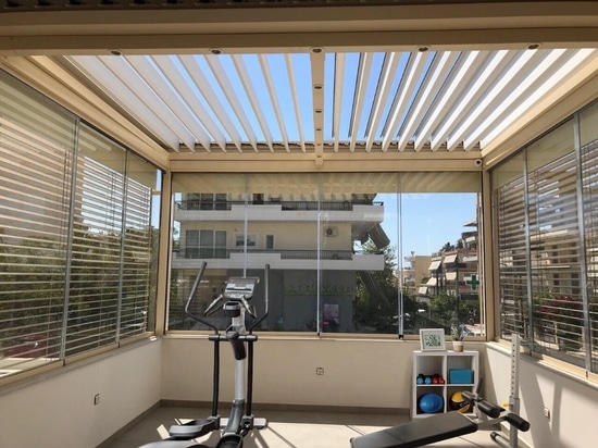 Home gym design in the terrace  with CospiBIO Pergola and CospiEpal galss wall!