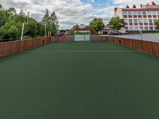 Recycled artificial turf becomes sports flooring