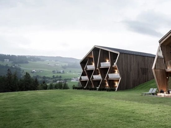 Noa* references a 15th century farm for AEON wellness hotel in South Tyrol