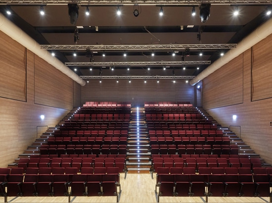 TELESCOPIC GRANDSTANDS AT TEATRO CONCORDIA IN CUPRAMONTANA