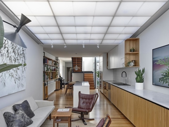 Pergola Extension transforms Victorian Melbourne home