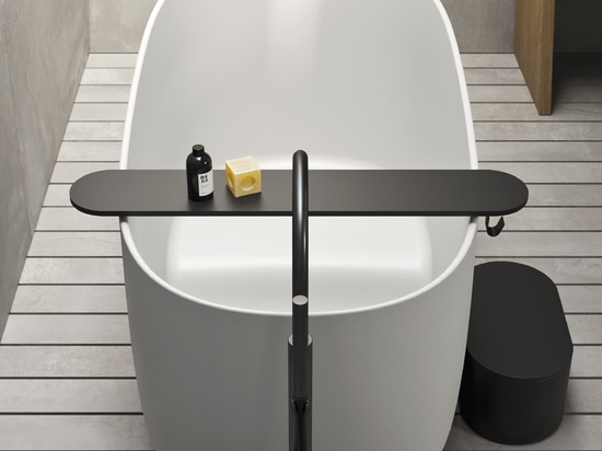 DIP bathtub by Rexa