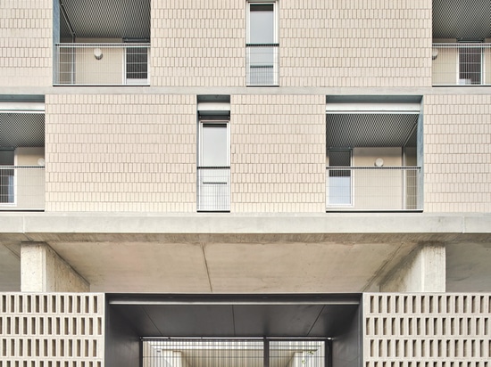 Bon Pastor 54 Social Housing Units / Peris+Toral.arquitectes