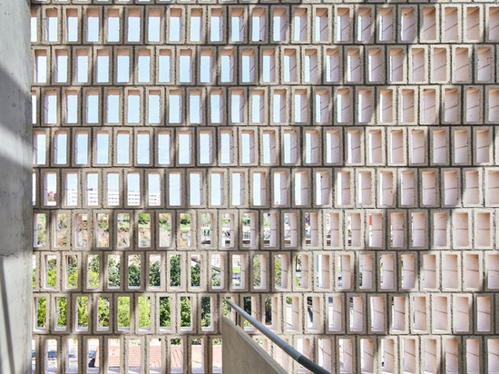 Bon Pastor 54 Social Housing Units / Peris+Toral.arquitectes