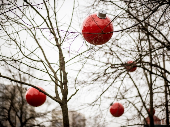 large christmas baubles for public spaces - terrachristmas