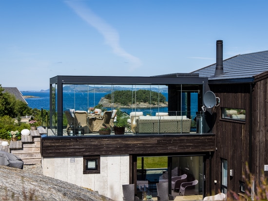 KE selected for a country house suspended between the forest and the sea in Norway