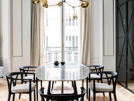 Elegant and timeless: Ritmonio taps follow the stylistic imprint of Studio Caroline Andréoni for a residential project in Paris.