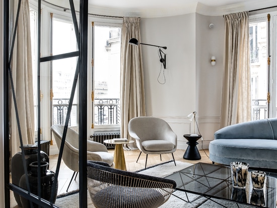 Elegant and timeless: Ritmonio taps follow the stylistic imprint of Studio Caroline Andréoni for a residential project in Paris.