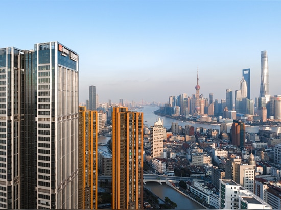 Suhe Centre Office Tower / Foster + Partners