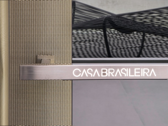 Casa Brasileira-Brazil Banker Woven Wire Mesh Cladding for Elevator Interior Design