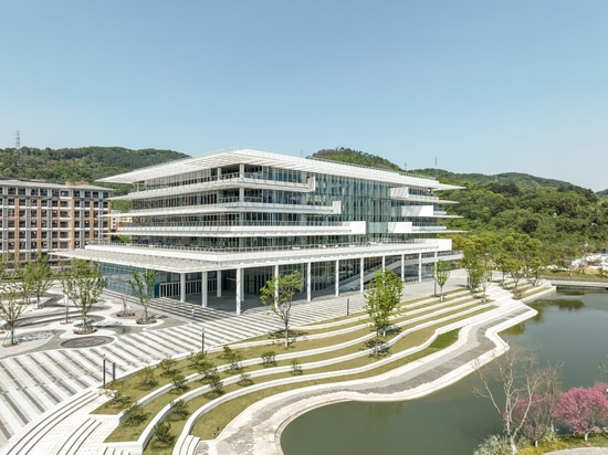 Wenzhou Kean University Student Learning Activity Center / Perkins&Will