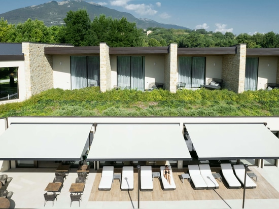 KE with QUBICA creates a wellness area by the pool in an exclusive resort in the Marche region