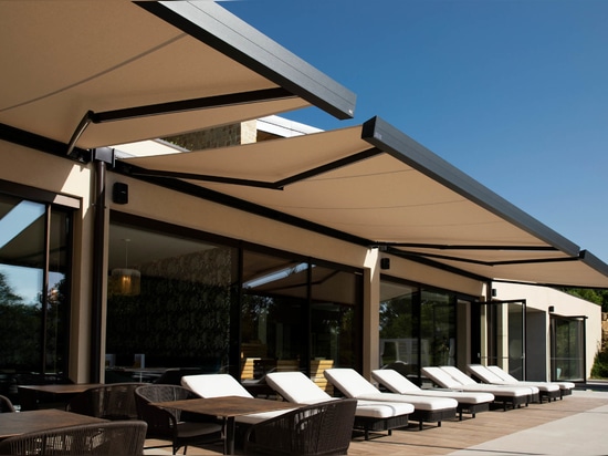 KE with QUBICA creates a wellness area by the pool in an exclusive resort in the Marche region