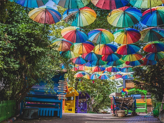 Istanbul, Turkey (pic. https://www.oldtowntravels.com/umbrella-streets-in-istanbul/)