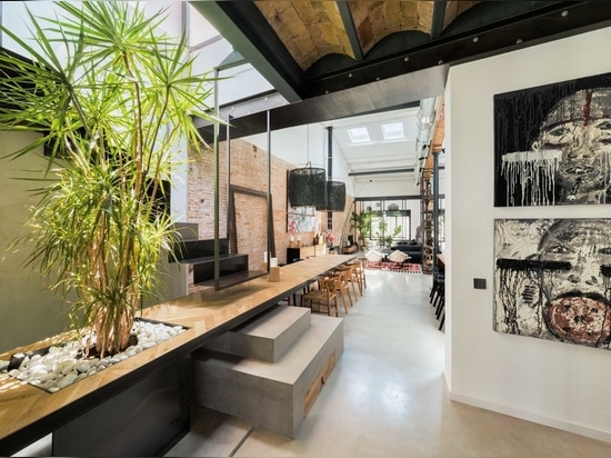 The Dining Table Becomes Part Of The Stairs Inside This Eclectic House