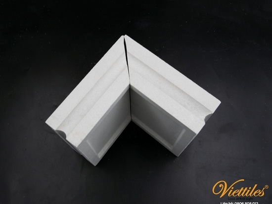 Solid square breeze blocks with a beautiful and standard 45-degree diagonal cut.