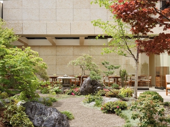 Montalba Architects adds Japanese garden to California Nobu