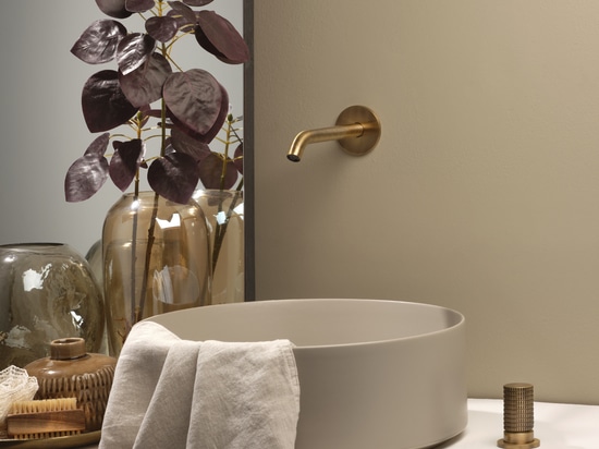 The Ritmonio style “leaves its mark”: Diametro35 Impronte. Maximum customization to create a bathroom with a unique identity.