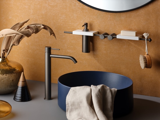 The Ritmonio style “leaves its mark”: Diametro35 Impronte. Maximum customization to create a bathroom with a unique identity.