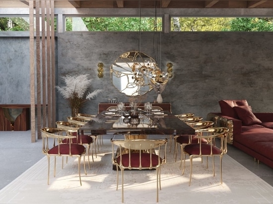 The most charming combo – red and golden, this dining room is pure sophistication and has all the warm vibes for this special season.

Are You Ready For The Holiday Season?