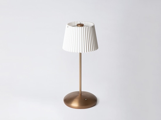 ARTURO table lamp