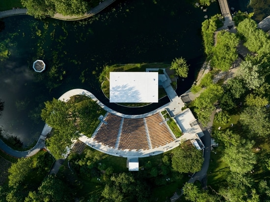 The Théâtre de Verdure has been renovated by Lemay