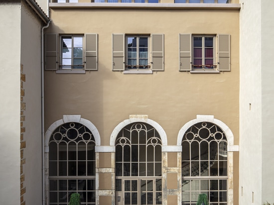 Abbey de La Rochette, Lyon