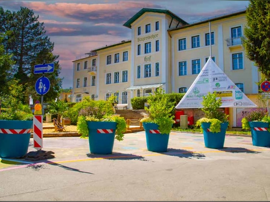 Green Parking Trends in 2024 - XXL Planters for Parking Spaces