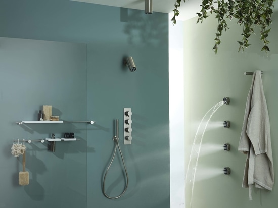 The evolution of Diametro35 continues with Diametro35 Wellness and Diametro35 Wellness Impronte: modular shower heads that can be combined according to needs and preferences, to customize the showe...