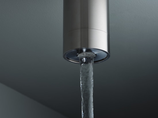 The evolution of Diametro35 continues with Diametro35 Wellness and Diametro35 Wellness Impronte: modular shower heads that can be combined according to needs and preferences, to customize the showe...