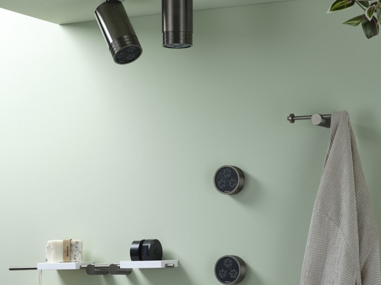 The evolution of Diametro35 continues with Diametro35 Wellness and Diametro35 Wellness Impronte: modular shower heads that can be combined according to needs and preferences, to customize the showe...