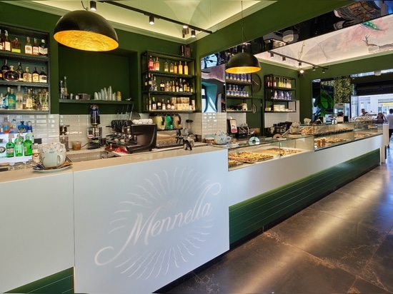 Mennella Pastry Shop in Torre del Greco (Naples)