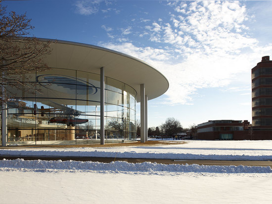 The Fortaleza Hall, designed by Foster + Partners in 2010, is also part of the SC Johnson campus in Racine