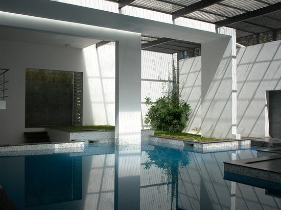 Skylit swimming pool forms the heart of Bangalore residence by Ochre