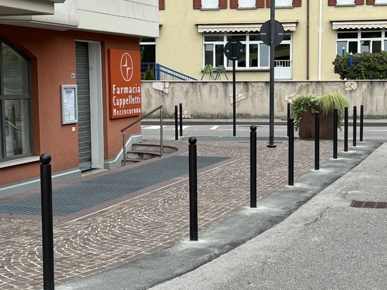 Enhancing Safety and Aesthetics with Augustaflex Bollards