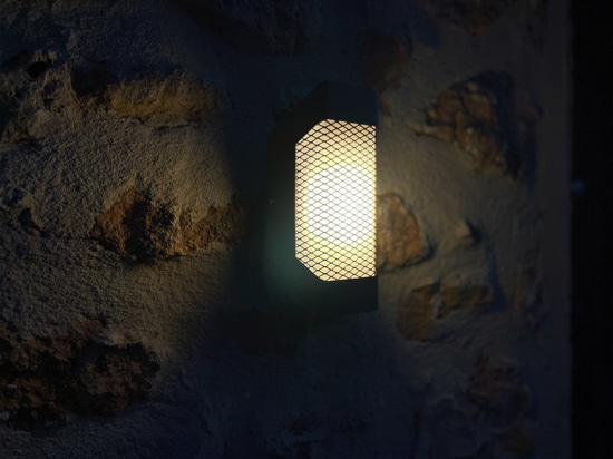 New LED wall lamp HEXY