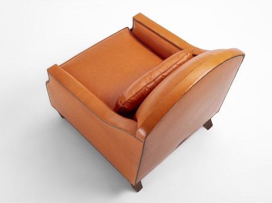 Club Chair by Santambrogio