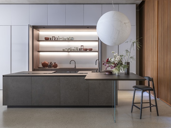 The new kitchens by Euromobil: Matter, Light and Transparencies