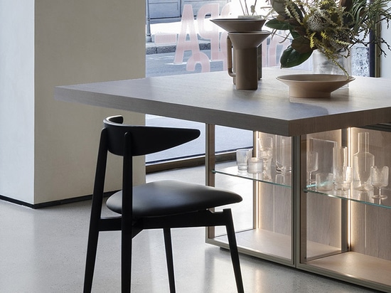 The new kitchens by Euromobil: Matter, Light and Transparencies