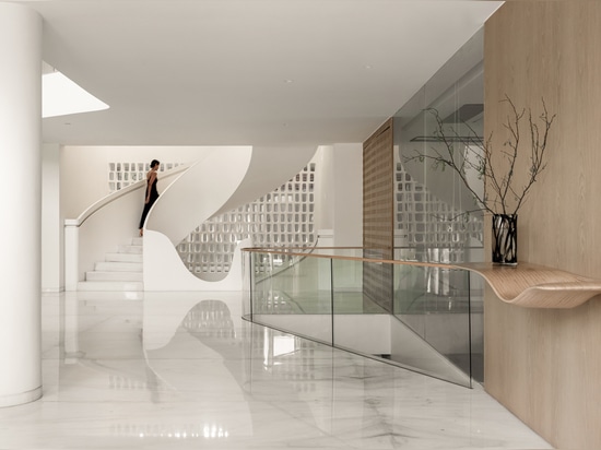NINE X NINE House / Sanjay Puri Architects