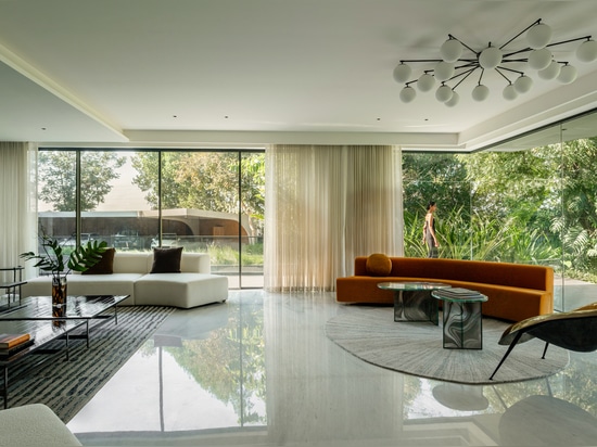 NINE X NINE House / Sanjay Puri Architects