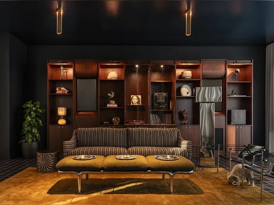 Adjacent to the lobby is an intimate listening lounge.